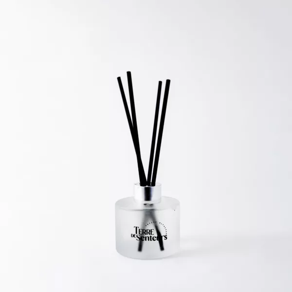 Diffuseur à bâtonnets 120ml – Musc Blanc Diffuseur à bâtonnets 120ml – Musc Blanc